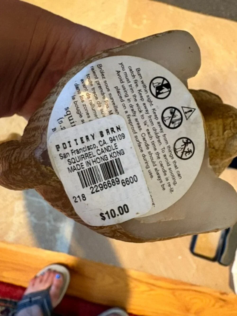 New w/Tags Rare Adorable Pair of Pottery Barn Figural Squirrel Acorn Nut Candles